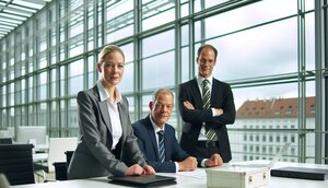 Sachverständiger im professionellen Arbeitsumfeld bei der Immobilienbewertung